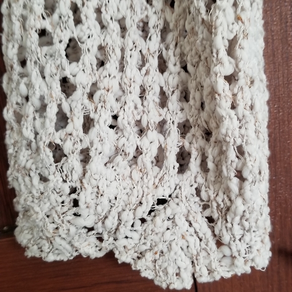 NWT Beautiful crocheted sweater. Cream with front tie. By Miracle. Fits XS and S - Picture 5 of 8